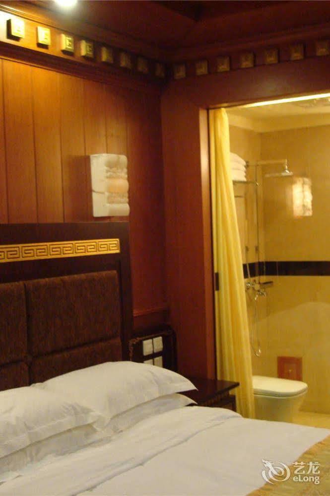לאסה Yak Hotel מראה חיצוני תמונה