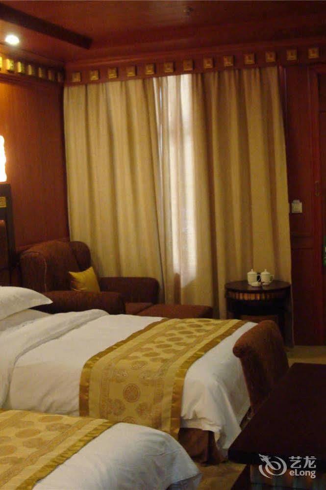 לאסה Yak Hotel מראה חיצוני תמונה