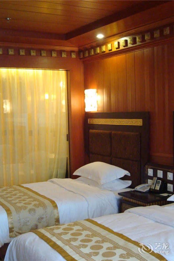לאסה Yak Hotel מראה חיצוני תמונה