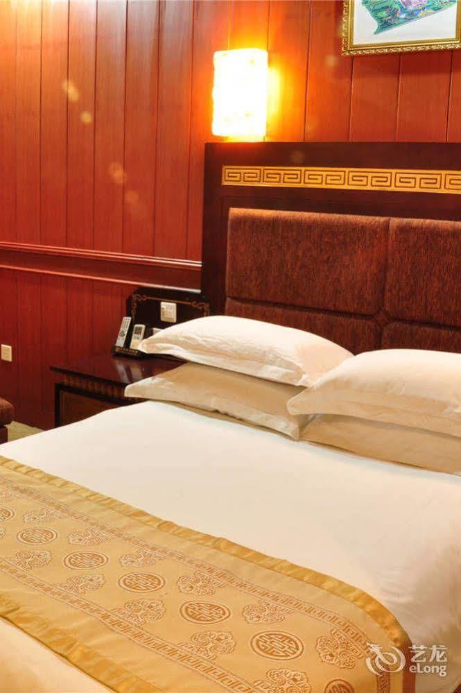 לאסה Yak Hotel מראה חיצוני תמונה
